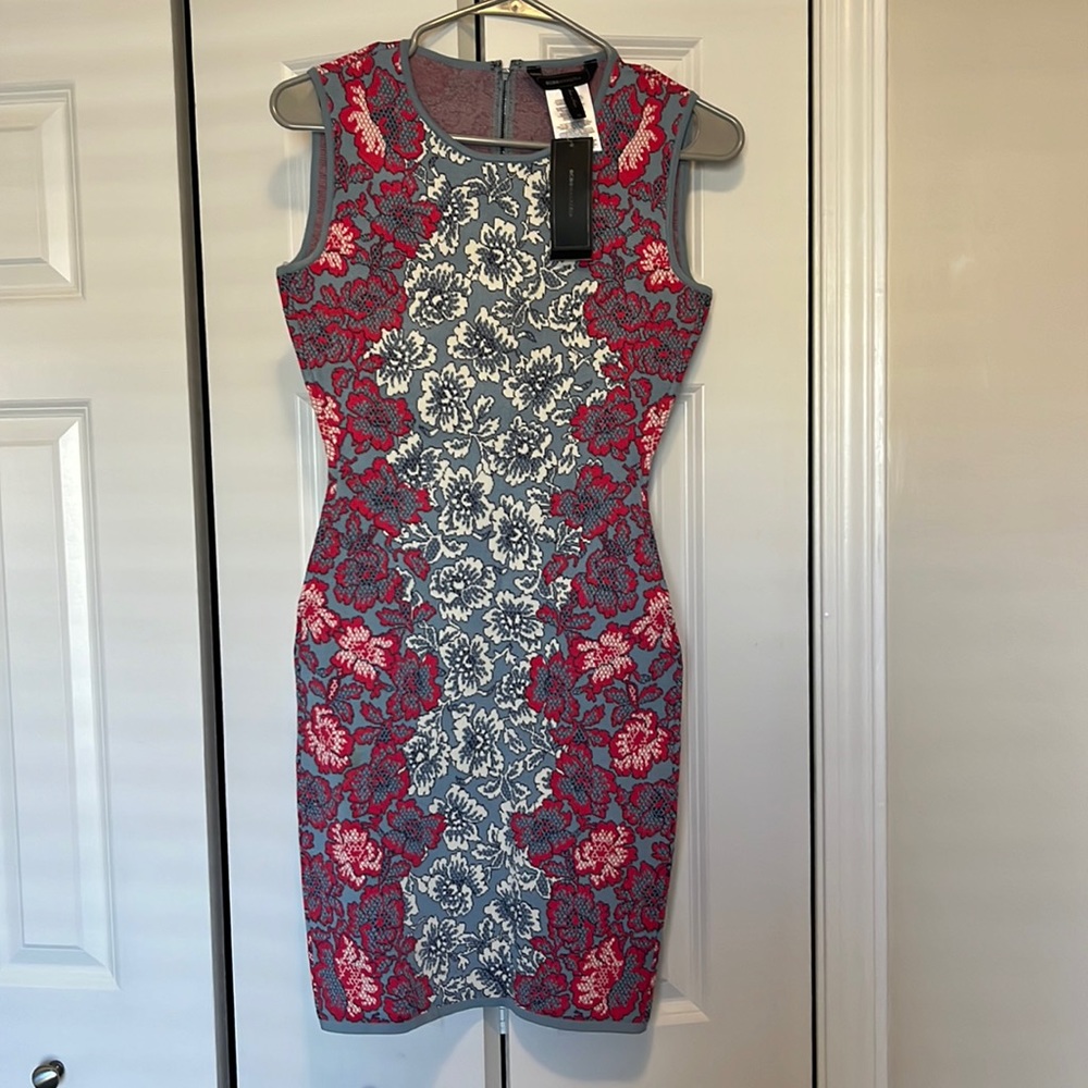 BCBG Maxazria pink and blue floral bandage dress size xs